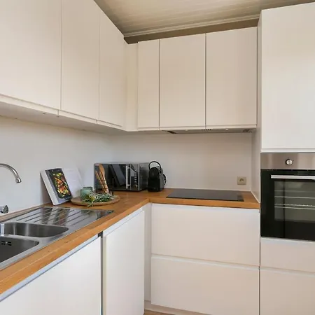Charming Studio In Nearby The Beach *